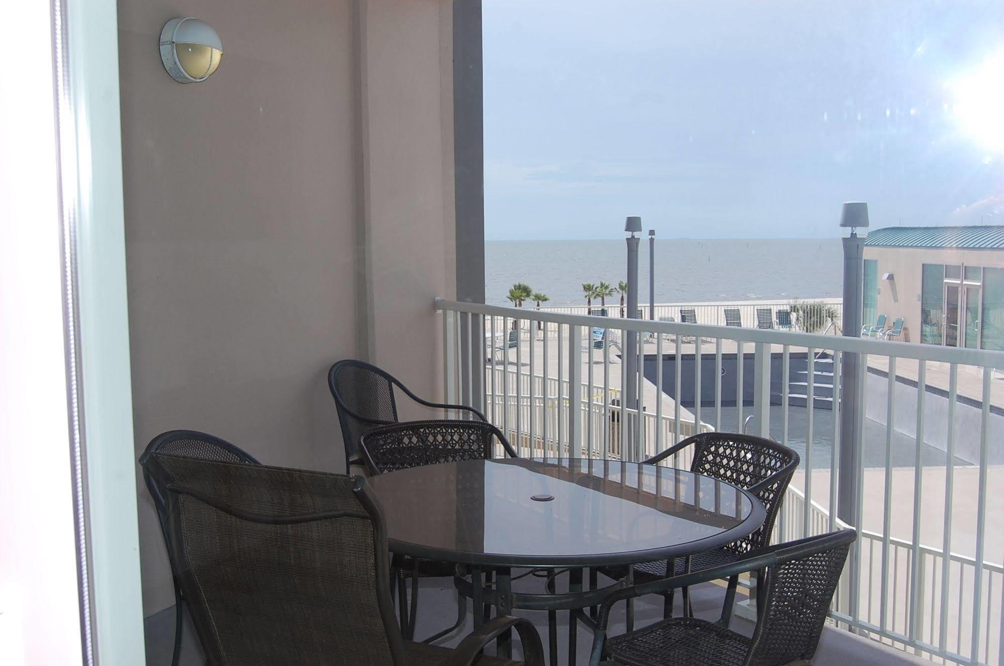 Sea Breeze Condominium Resort Билокси Экстерьер фото